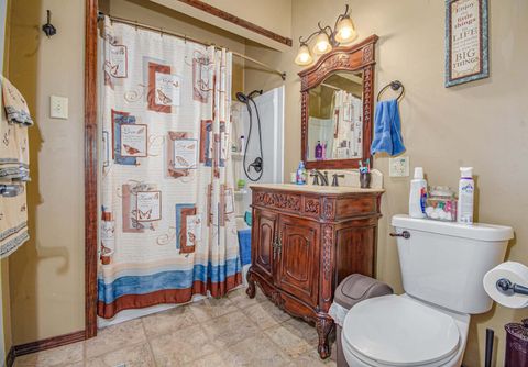 Tiny photo for 433 E Main Street, Salem, IL 62881 (MLS # 12580021)