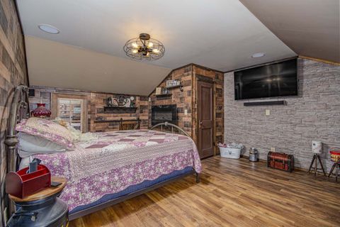 Tiny photo for 433 E Main Street, Salem, IL 62881 (MLS # 12580021)