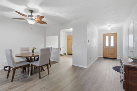 Tiny photo for 944 S Iowa Street #2, Geneseo, IL 61254 (MLS # 12615534)