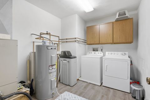 Tiny photo for 944 S Iowa Street #2, Geneseo, IL 61254 (MLS # 12615534)