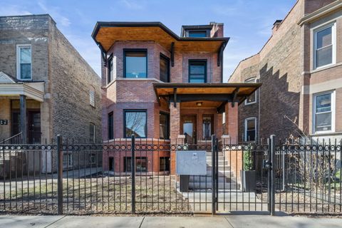 2624 N Albany Avenue 1 Chicago IL 60647