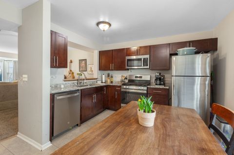 Tiny photo for 329 W Whispering Oaks Lane #329, Round Lake, IL 60073 (MLS # 11940975)