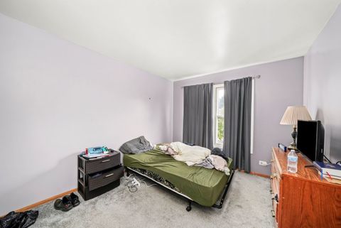 Tiny photo for 304 Sutherland Lane, Bloomingdale, IL 60108 (MLS # 12527069)