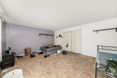 Tiny photo for 304 Sutherland Lane, Bloomingdale, IL 60108 (MLS # 12527069)