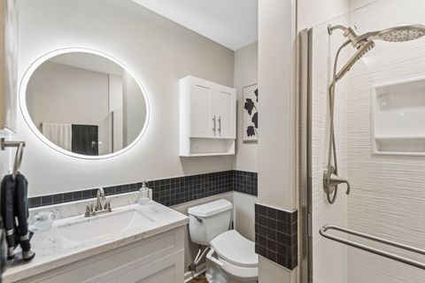 Tiny photo for 586 N Garfield Boulevard, Grayslake, IL 60030 (MLS # 12693098)