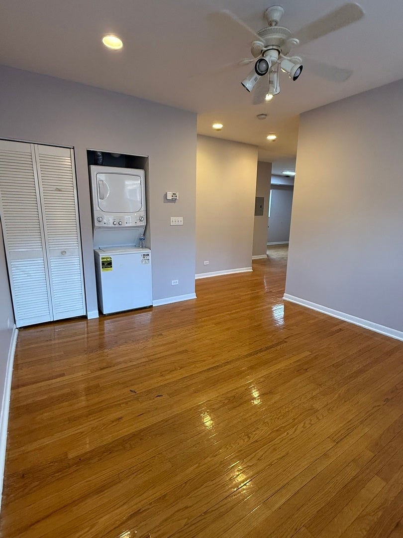 8154 S Drexel Avenue 3E