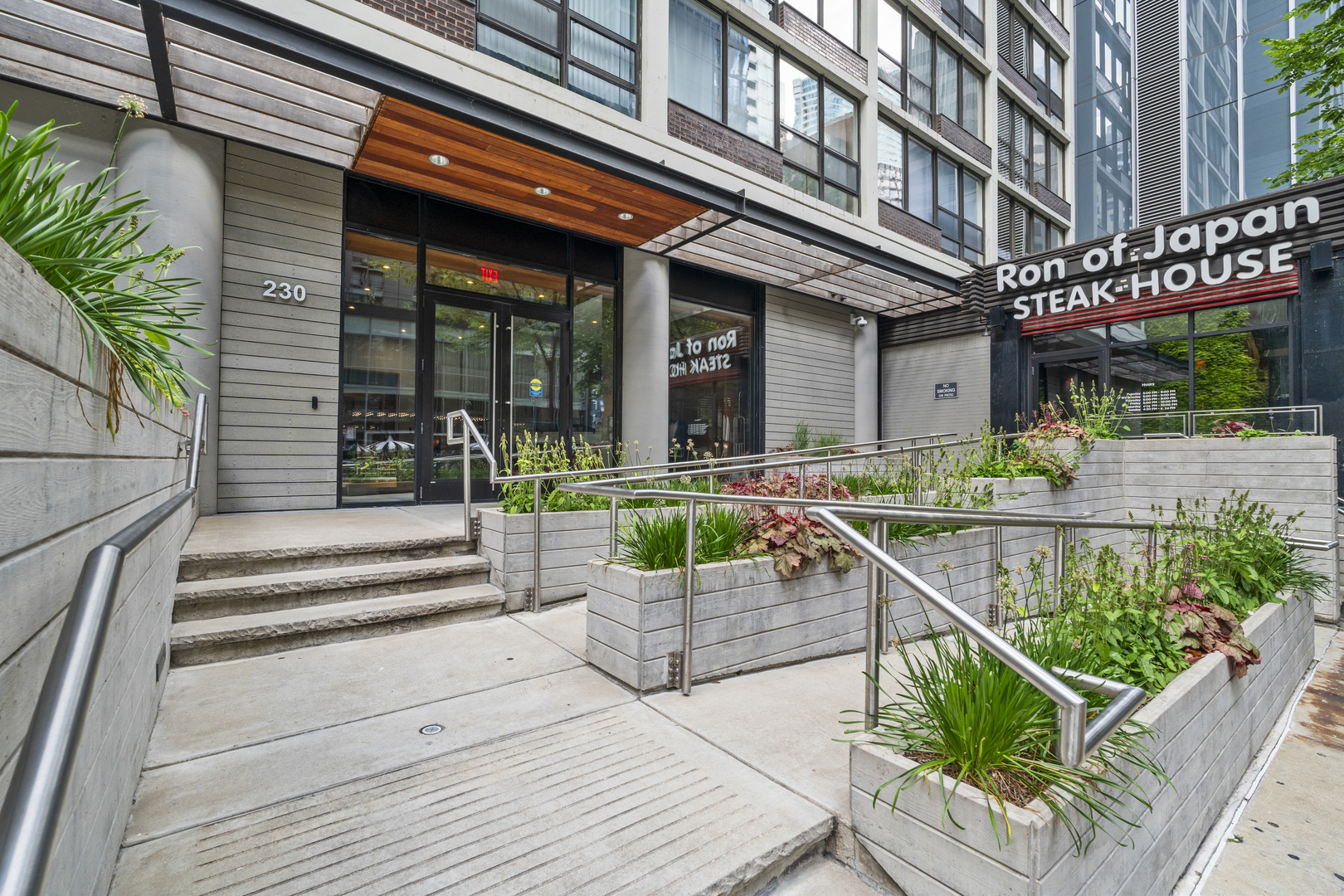 230 E Ontario Street 1703