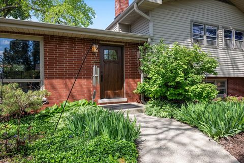 Photo of 34W246 Giese Road, Batavia, IL 60510 (MLS # 12642384)