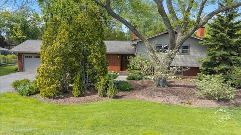 Tiny photo for 34W246 Giese Road, Batavia, IL 60510 (MLS # 12642384)