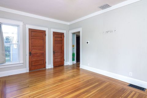 Tiny photo for 301 E Van Emmon Street, Yorkville, IL 60560 (MLS # 12451068)