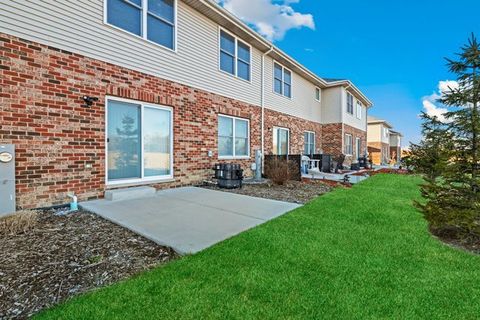 Tiny photo for 1005 Regent Drive, Matteson, IL 60443 (MLS # 12467623)