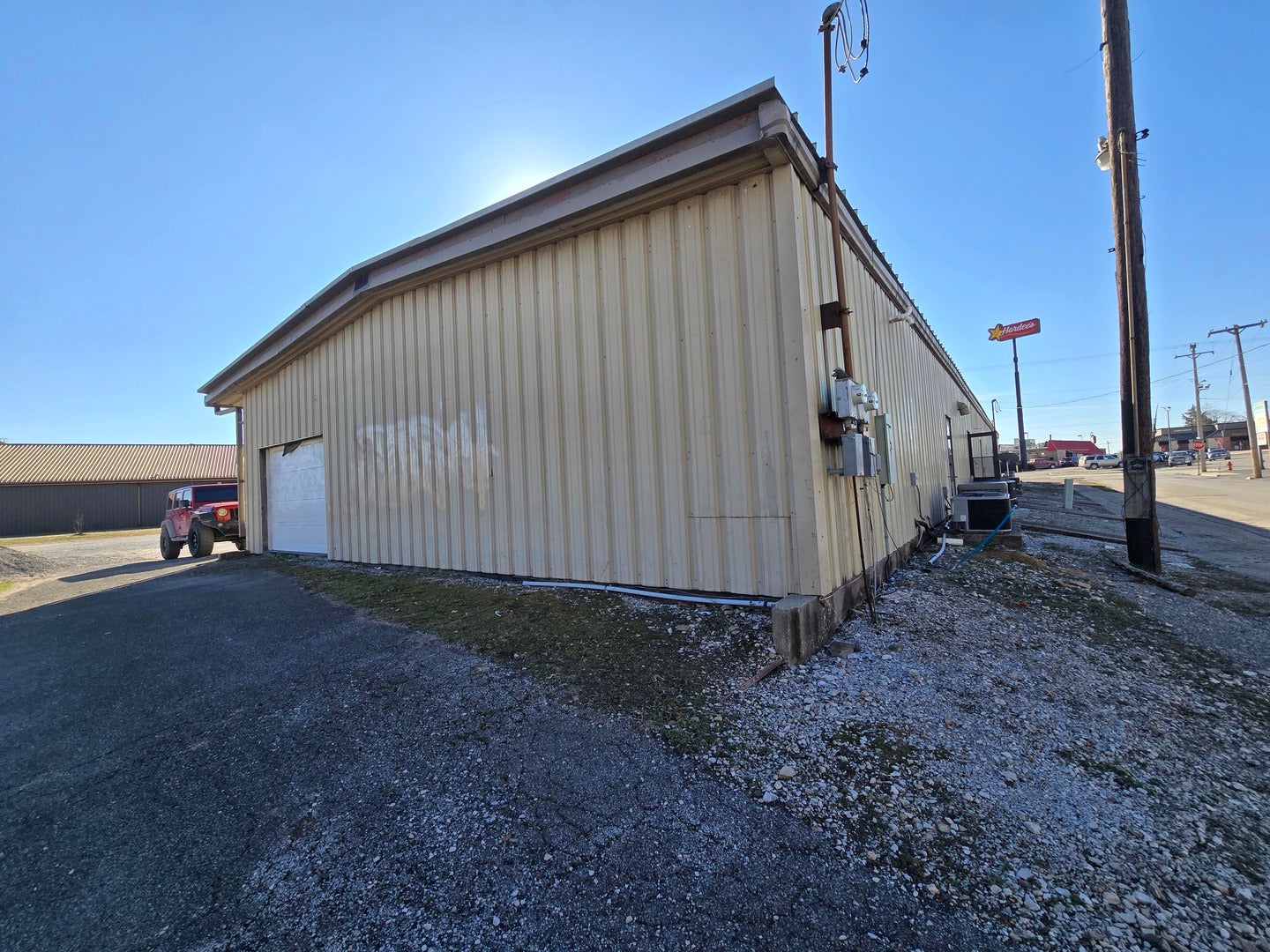 102 N Gum Street
