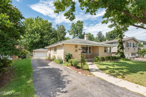 Photo of 310 Merton Avenue, Glen Ellyn, IL 60137 (MLS # 12733490)