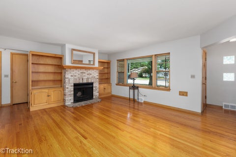 Tiny photo for 310 Merton Avenue, Glen Ellyn, IL 60137 (MLS # 12733490)