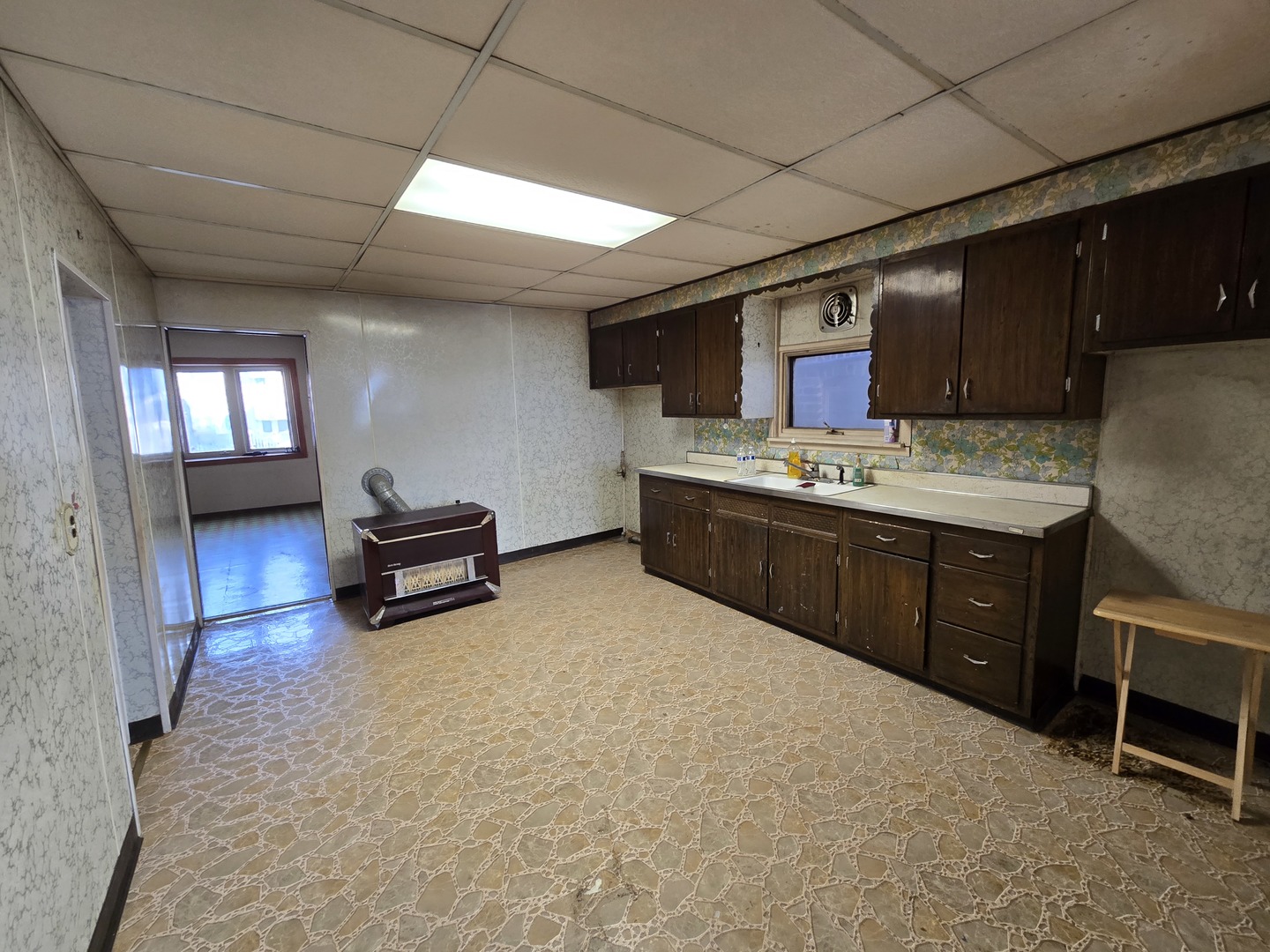 3720 S Hermitage Avenue