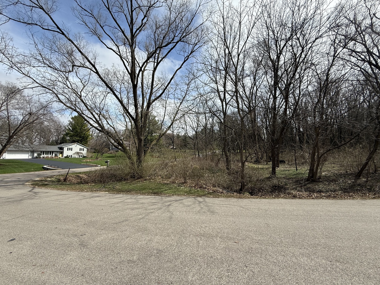 10365 KNIGHTS ARMOR Lane
