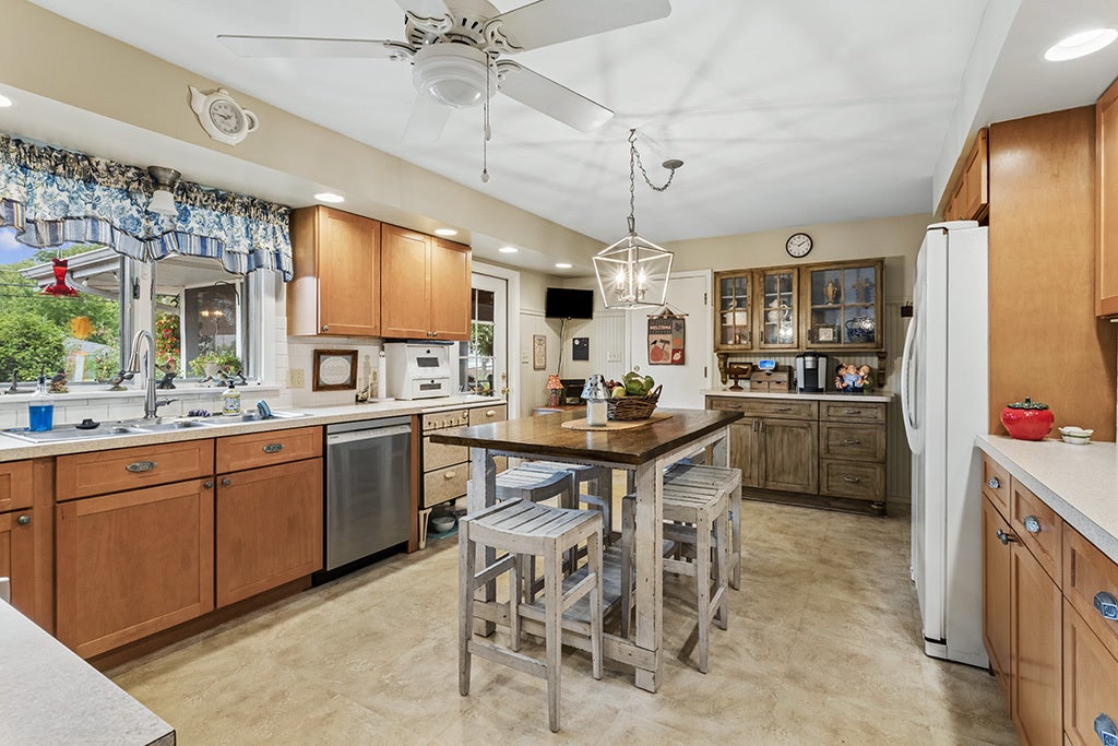 1006 MAITLAND Drive