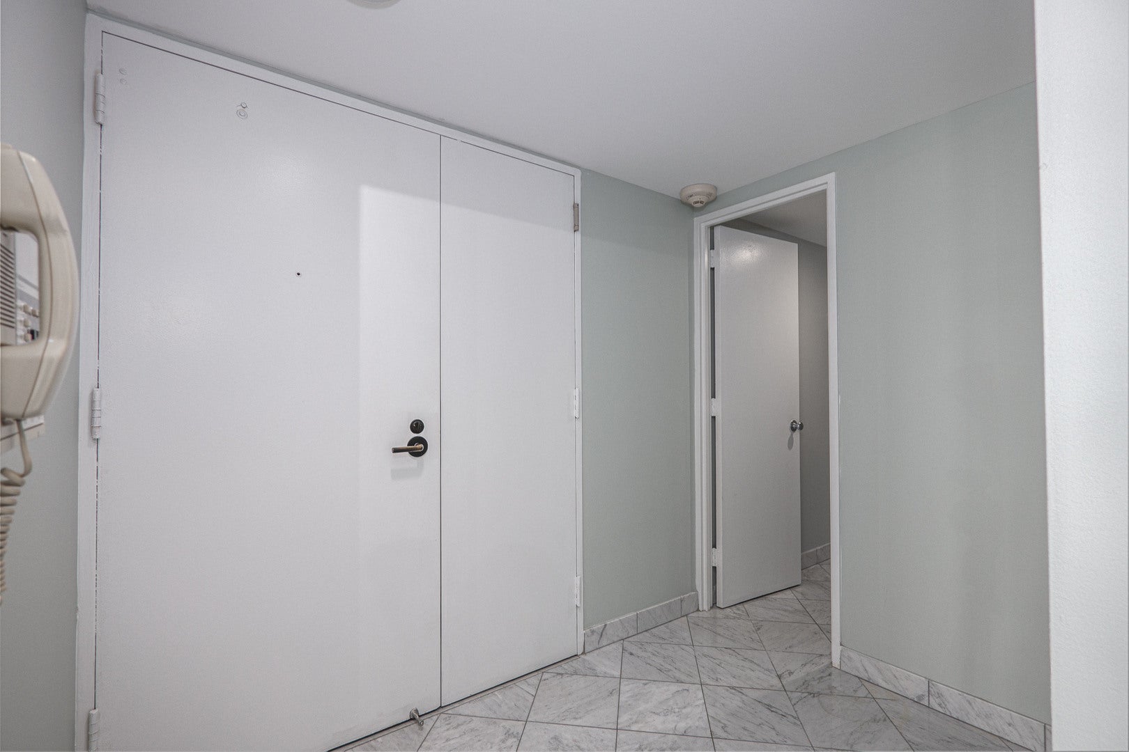 175 E Delaware Place 7207