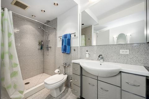 Tiny photo for 300 N STATE Street #4911, Chicago, IL 60654 (MLS # 12481407)