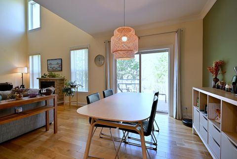 Tiny photo for 967 Oak Ridge Boulevard, Elgin, IL 60120 (MLS # 12629262)