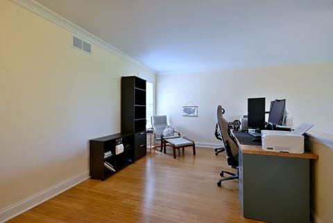 Tiny photo for 967 Oak Ridge Boulevard, Elgin, IL 60120 (MLS # 12629262)