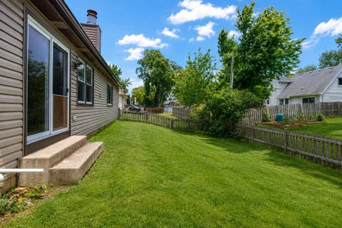 Tiny photo for 506 Old Country Way, Wauconda, IL 60084 (MLS # 12733712)