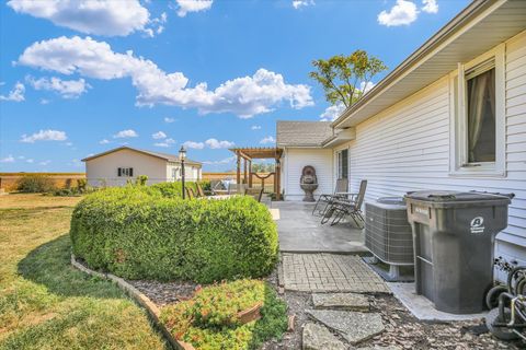 Tiny photo for 970E CO RD 600N Road, Arcola, IL 61910 (MLS # 12468077)