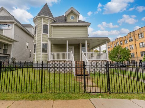 Photo of 556 N Central Avenue, Chicago, IL 60644 (MLS # 12494627)
