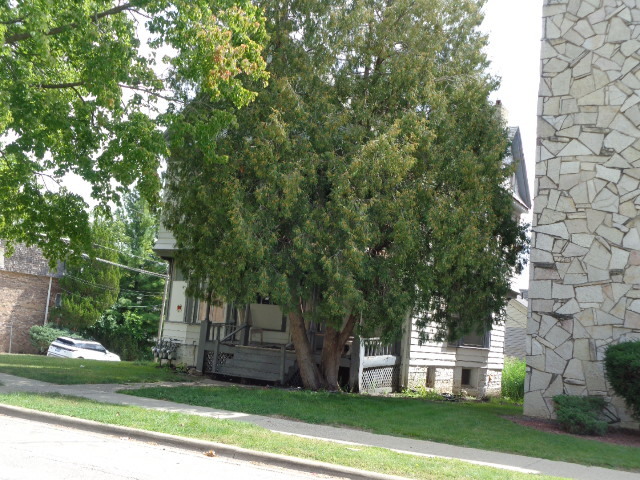 735 N Court Street