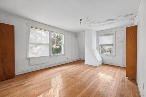 Tiny photo for 909 Wenonah Avenue, Oak Park, IL 60304 (MLS # 12780849)