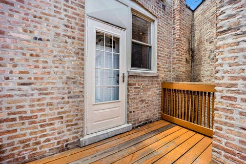 Tiny photo for 1457 W Thome Avenue #2, Chicago, IL 60660 (MLS # 12704268)