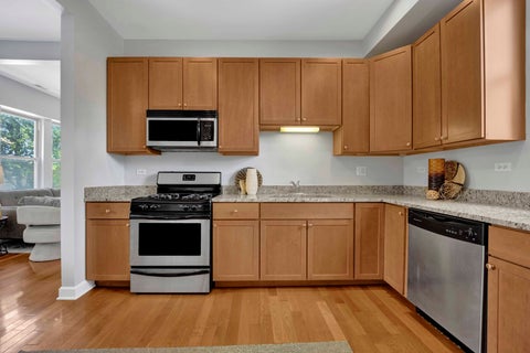 Tiny photo for 1457 W Thome Avenue #2, Chicago, IL 60660 (MLS # 12704268)