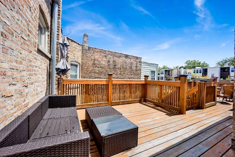Tiny photo for 1457 W Thome Avenue #2, Chicago, IL 60660 (MLS # 12704268)