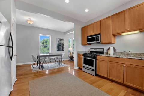 Tiny photo for 1457 W Thome Avenue #2, Chicago, IL 60660 (MLS # 12704268)