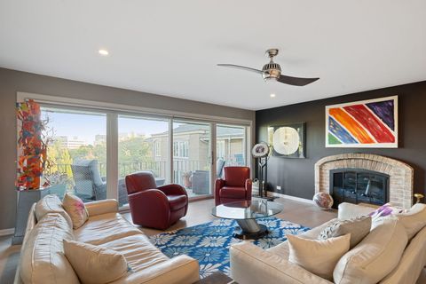 Tiny photo for 1 Oak Brook Club Drive #A301, Oak Brook, IL 60523 (MLS # 12471029)