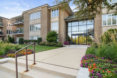 1 Oak Brook Club Drive A301 Oak Brook IL 60523