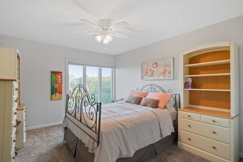 Tiny photo for 1 Oak Brook Club Drive #A301, Oak Brook, IL 60523 (MLS # 12471029)