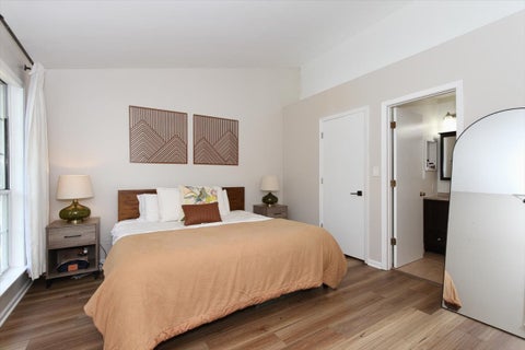 Tiny photo for 1335 Cranbrook Court, Schaumburg, IL 60193 (MLS # 12741967)