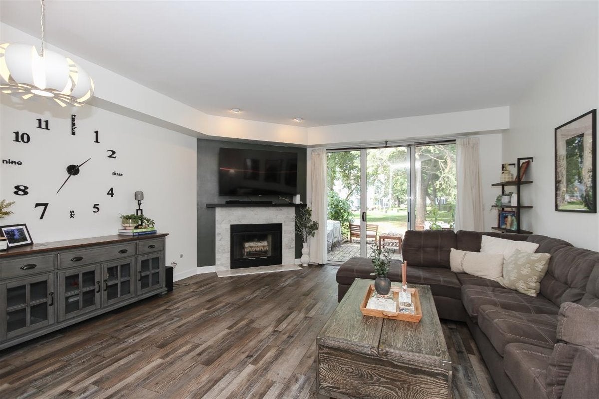 1335 Cranbrook Court
