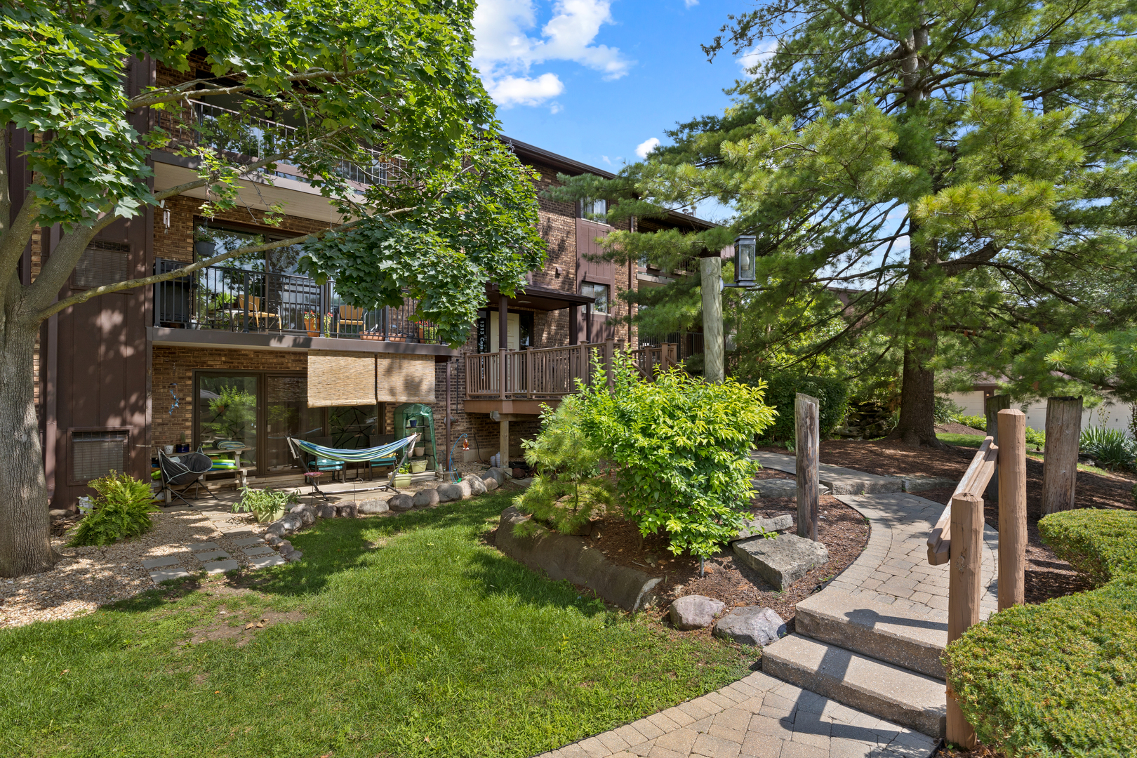 1313 Cass Lane 301