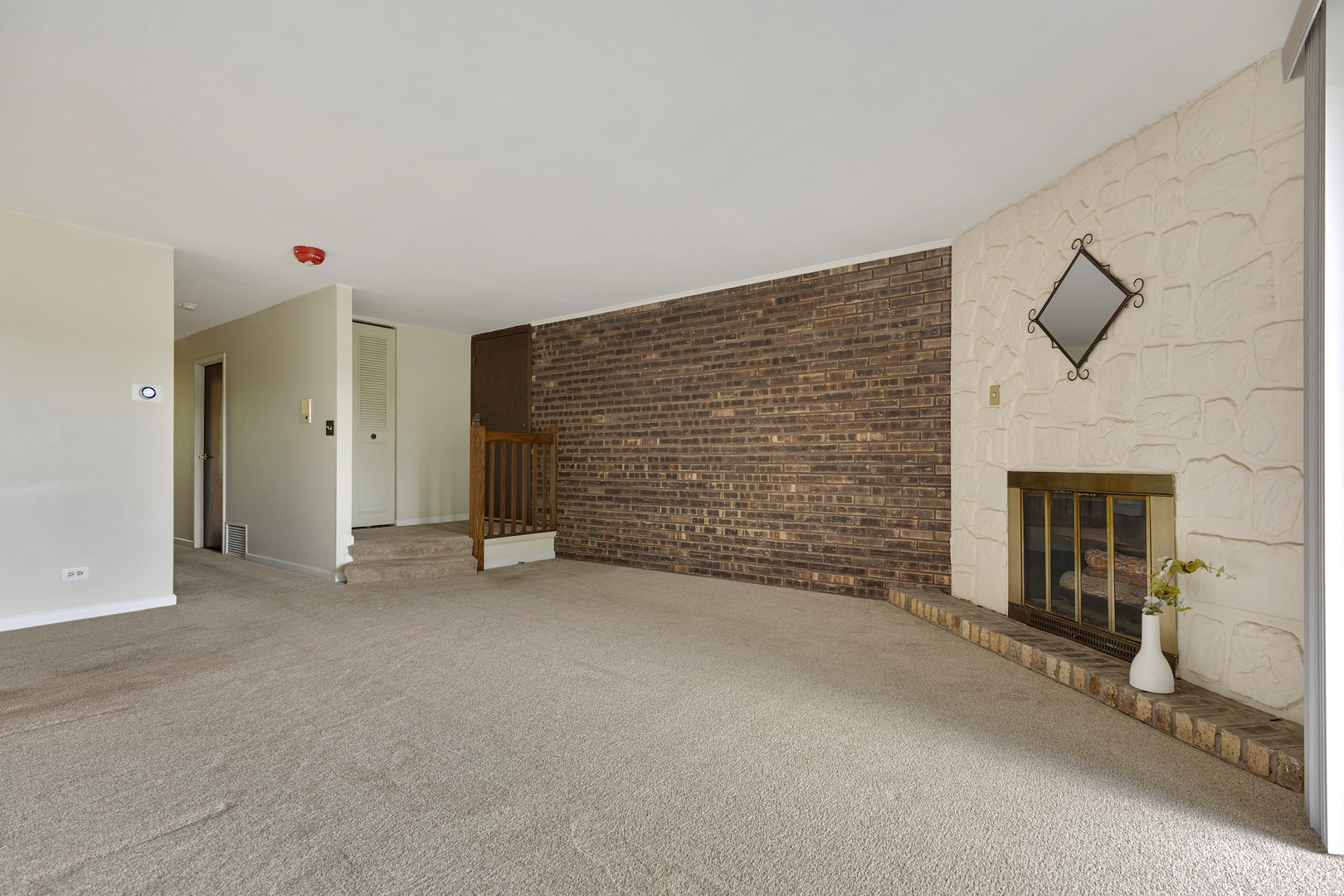 1313 Cass Lane 301