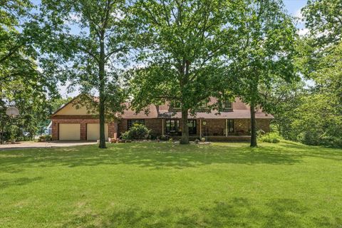 Photo of 112 Dakota Drive, Loda, IL 60948 (MLS # 12640527)