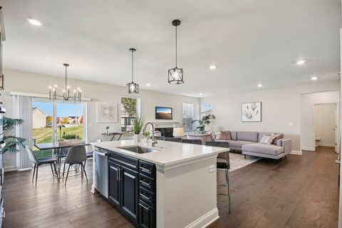 Tiny photo for 25504 W Rocky Creek Road, Plainfield, IL 60586 (MLS # 12560068)