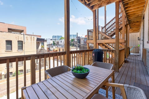 Tiny photo for 820 W Webster Avenue #2W, Chicago, IL 60614 (MLS # 12672735)
