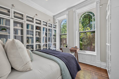 Tiny photo for 820 W Webster Avenue #2W, Chicago, IL 60614 (MLS # 12672735)