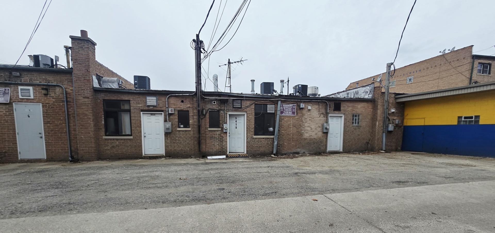 5419 N Lincoln Avenue