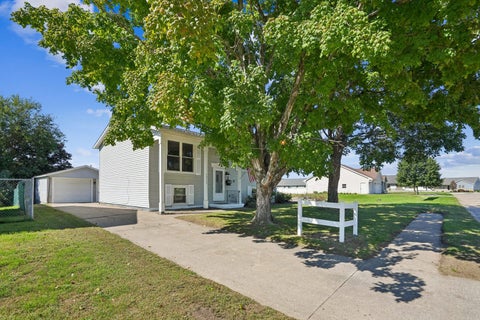Tiny photo for 1517 4th Avenue, Camanche, IA 52730 (MLS # 12768859)