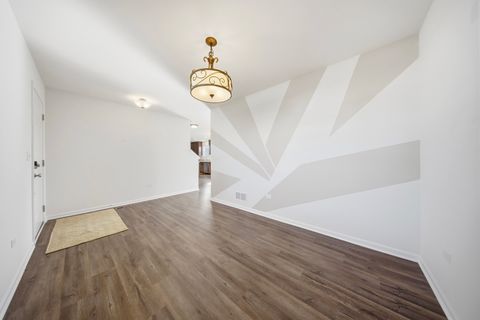 Tiny photo for 949 Hyte Street, Plano, IL 60545 (MLS # 12517591)