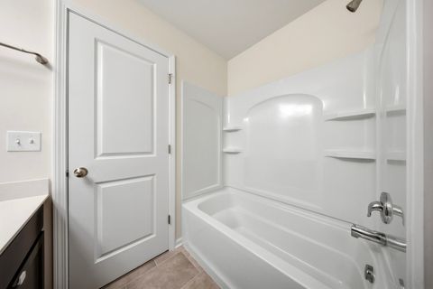 Tiny photo for 949 Hyte Street, Plano, IL 60545 (MLS # 12517591)