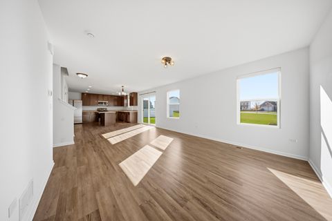 Tiny photo for 949 Hyte Street, Plano, IL 60545 (MLS # 12517591)